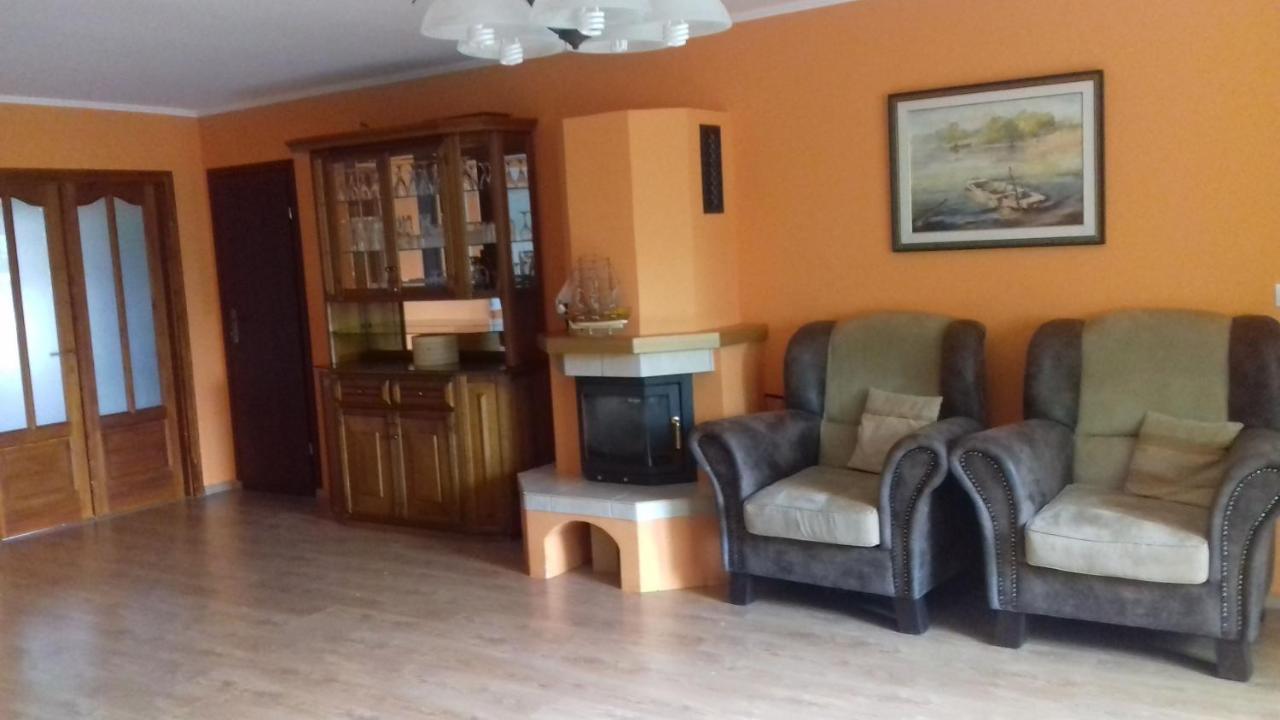 Sorompo Vendeghaz Hotel Balatonkenese Eksteriør billede