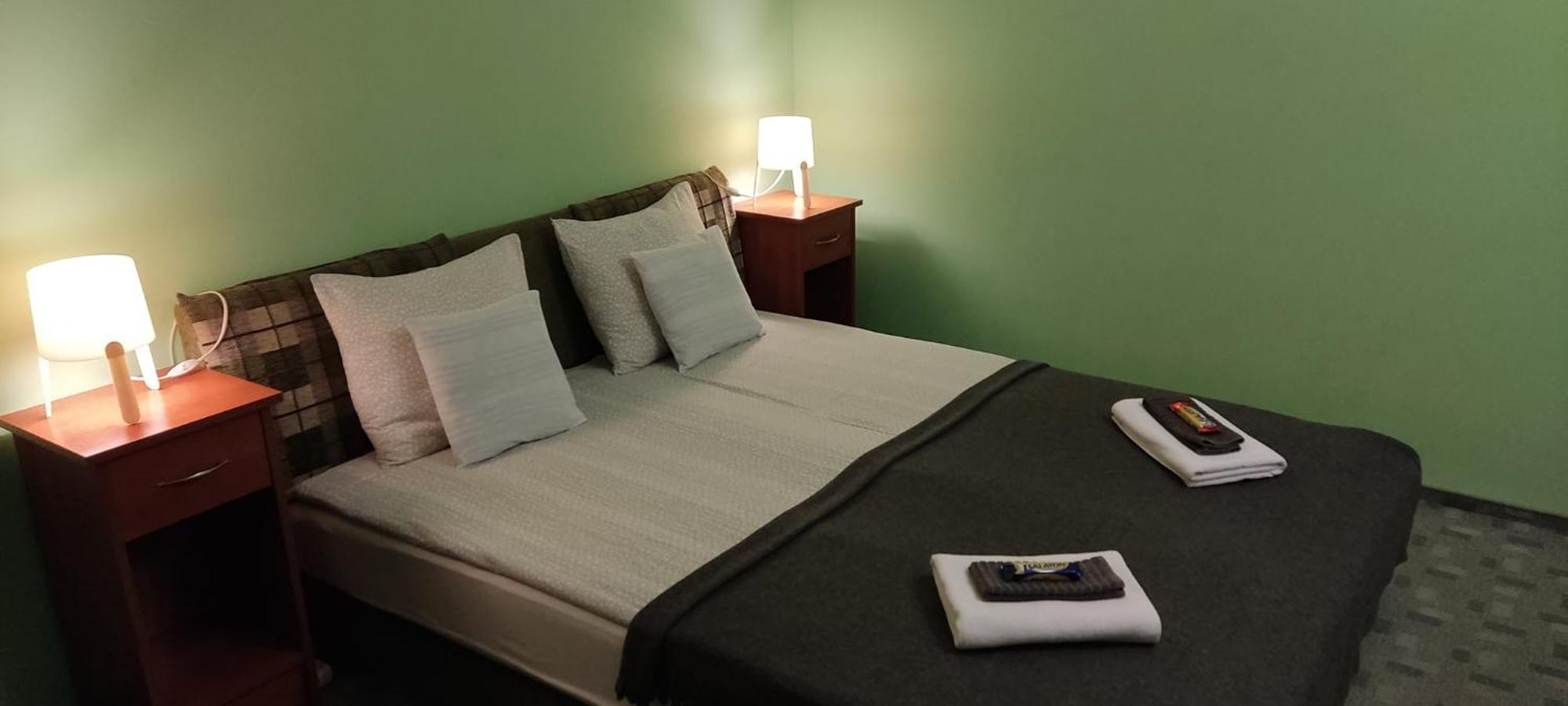 Sorompo Vendeghaz Hotel Balatonkenese Eksteriør billede