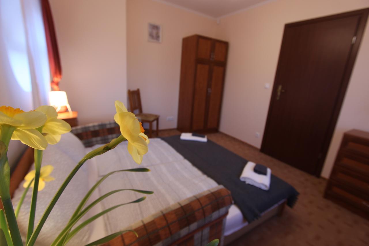 Sorompo Vendeghaz Hotel Balatonkenese Eksteriør billede